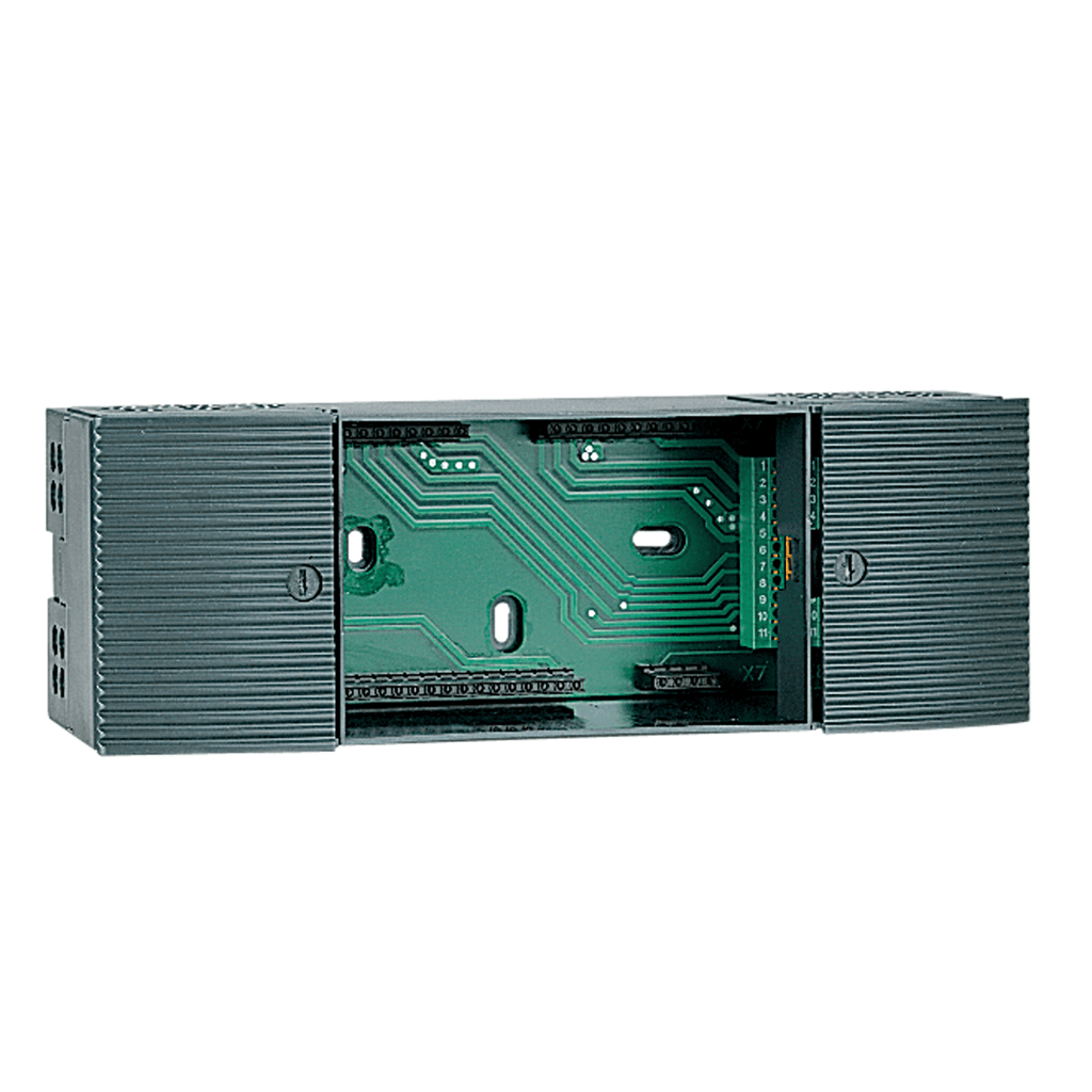 Wall enclosure for cascade controller